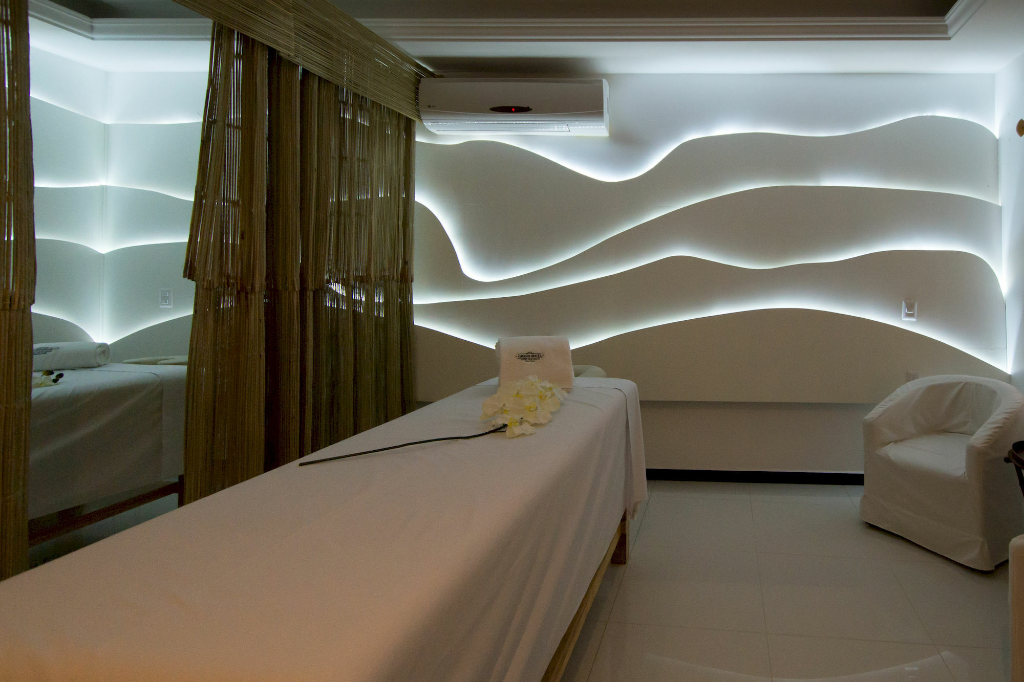 Grand Hotel Tepatitlan Luaran gambar
